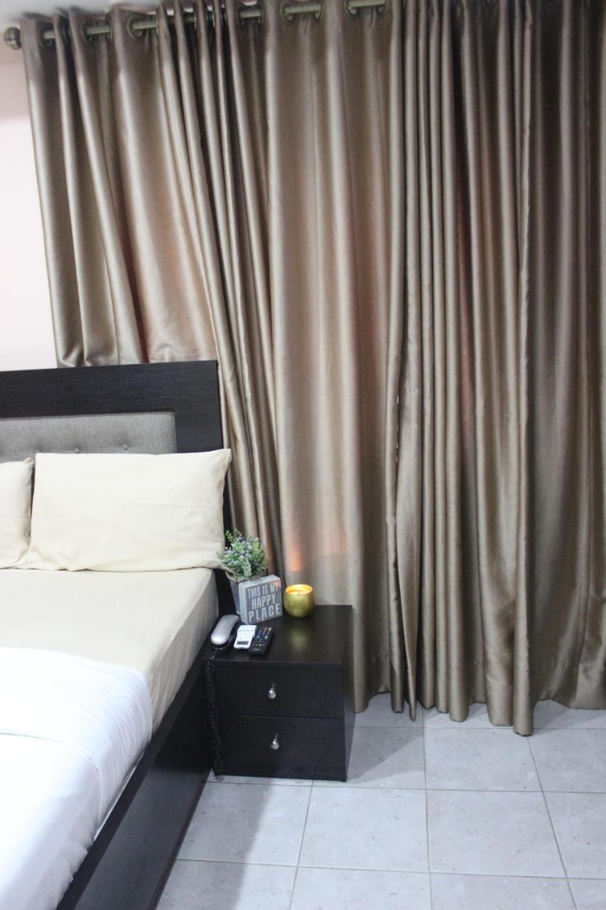 Hotel Hillside Gardens Ltd Lagos Exterior foto