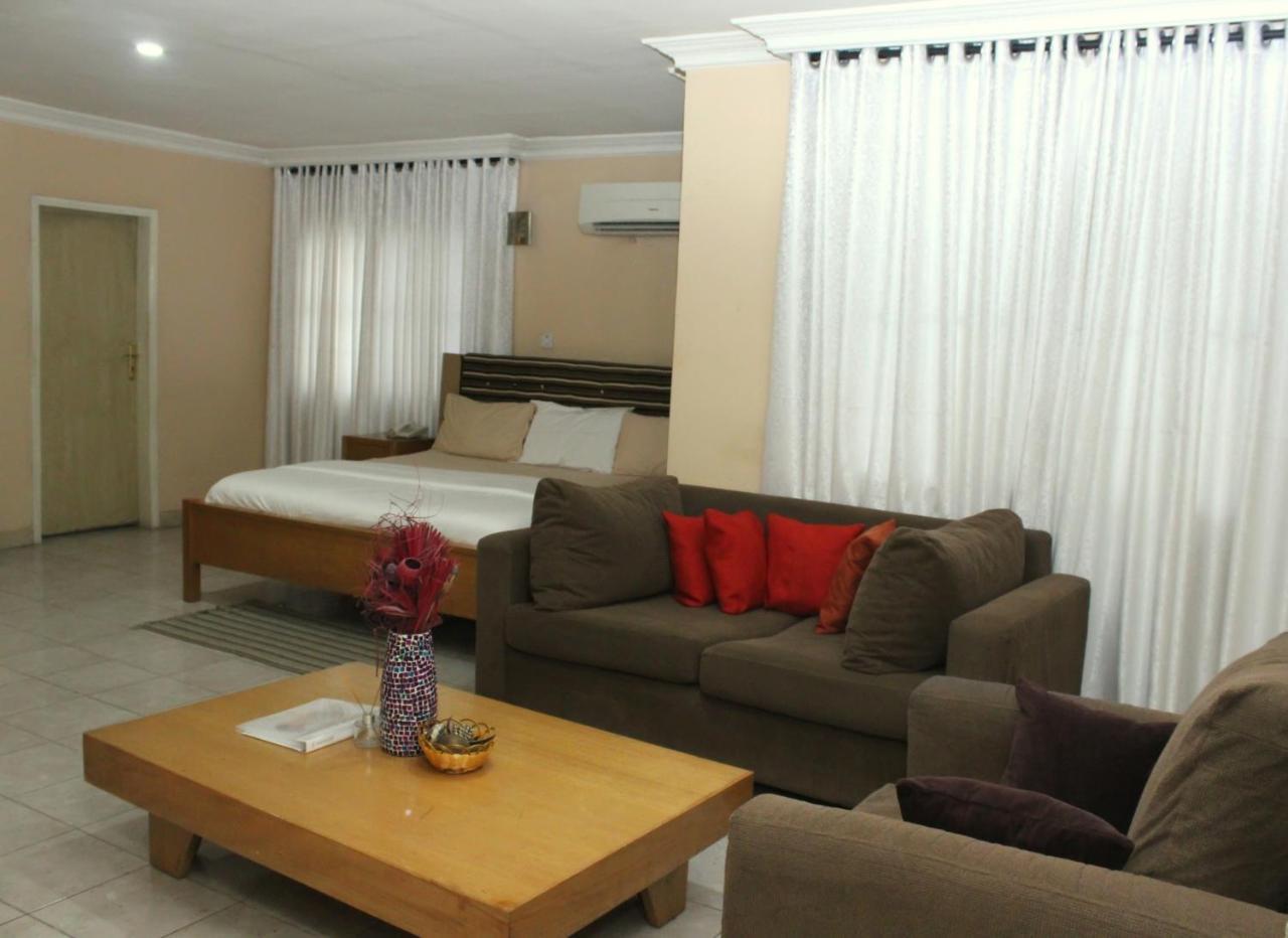 Hotel Hillside Gardens Ltd Lagos Exterior foto
